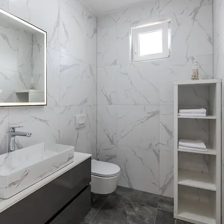 Διαμέρισμα Luxury Katarina