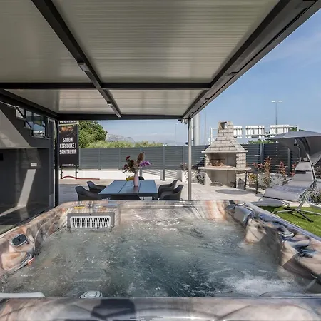 Luxury Katarina Διαμέρισμα *