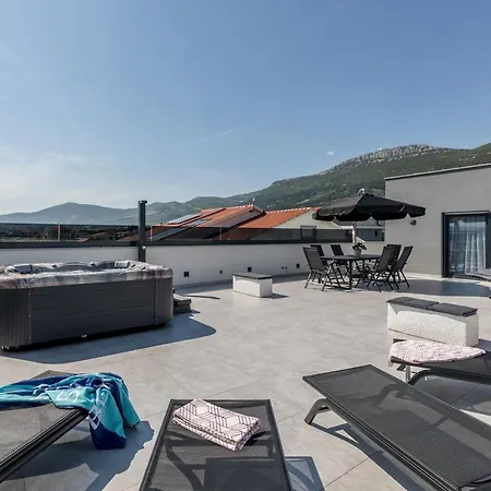 Διαμέρισμα Luxury Katarina *