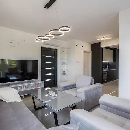 Διαμέρισμα Luxury Katarina *